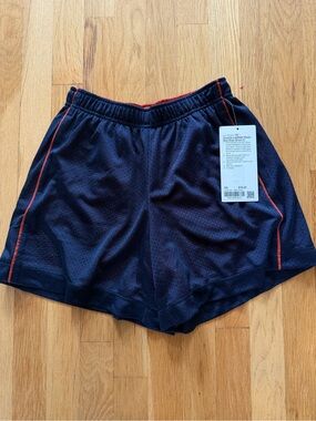 NWT  lululemon navy and orange double layered Mesh Shorts 5”